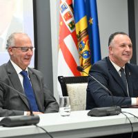 Doctor Honoris Causa of “Nicolae Testemitanu” University title awarding to Emeritus Professor Dan Lucian Dumitrascu 